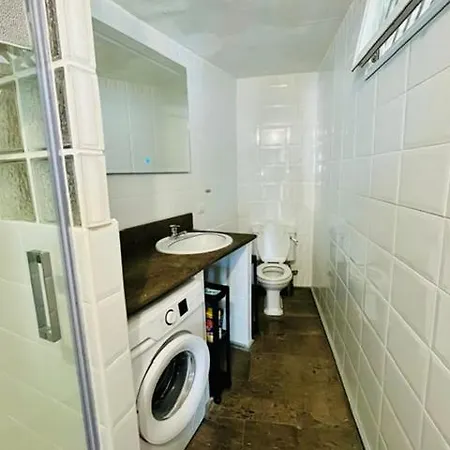 Sea Lover's Nest *
